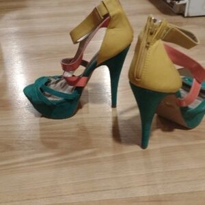 Charlotte Russe Stylish Multicolor High Heels
